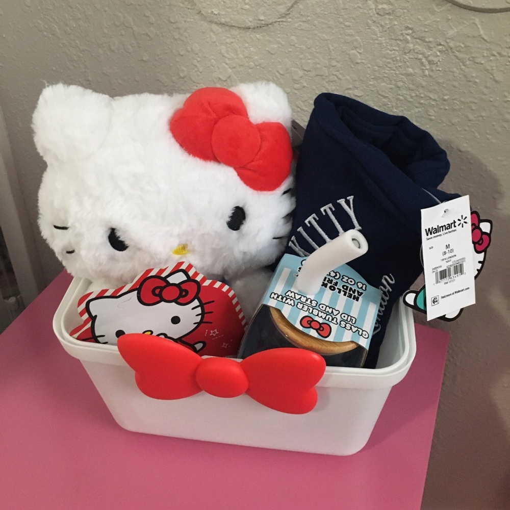 Hello Kitty Gift Basket with Plush and Accessories